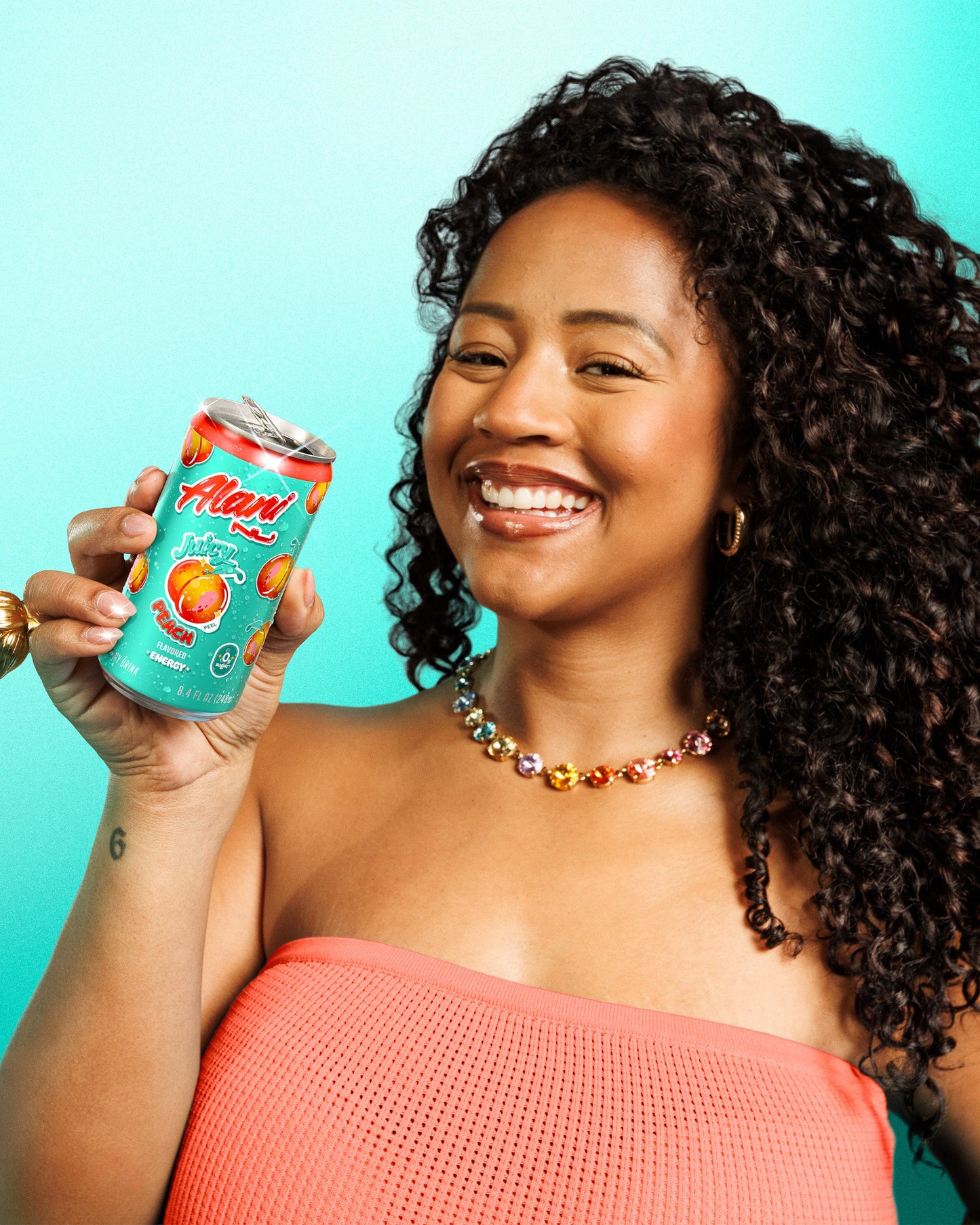 mini-energy-juicy-peach-24-pack-j0 stretch_AN-Website-8.4oz-PDP-PCH-05-Lifestyle_v1.jpg stretch_AN-Website-8.4oz-PDP-PCH-05-Lifestyle_v1_2efbcb36fcfd.jpg